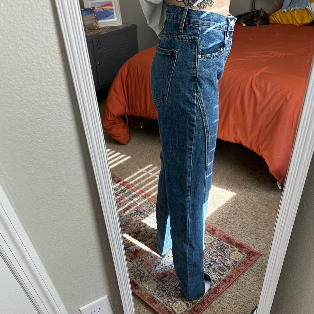 NWT Nasty Gal Size 2 Jeans